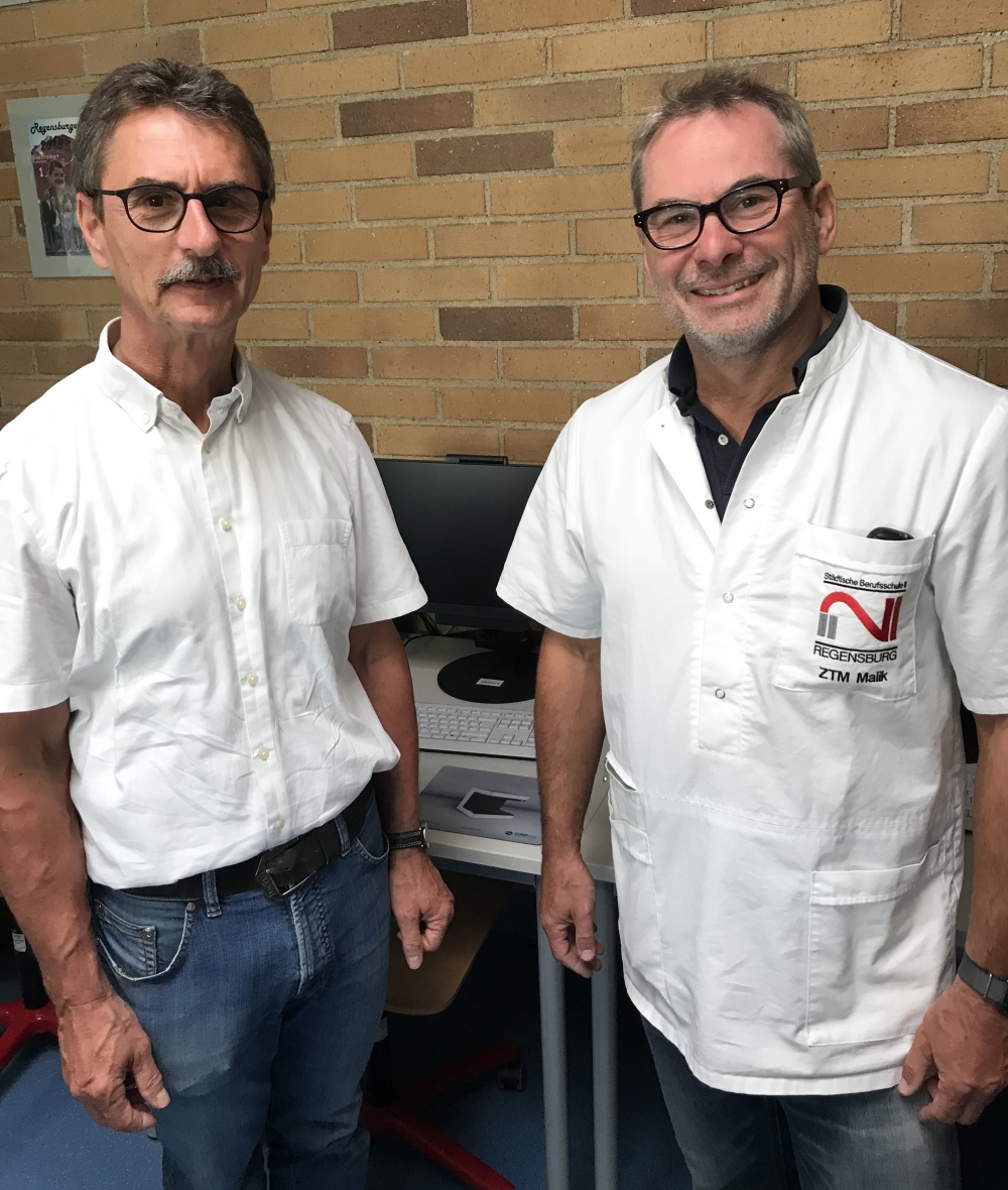 Gesucht: Eine Lehrkraft für Regensburg Gesucht: Eine Lehrkraft für Regensburg