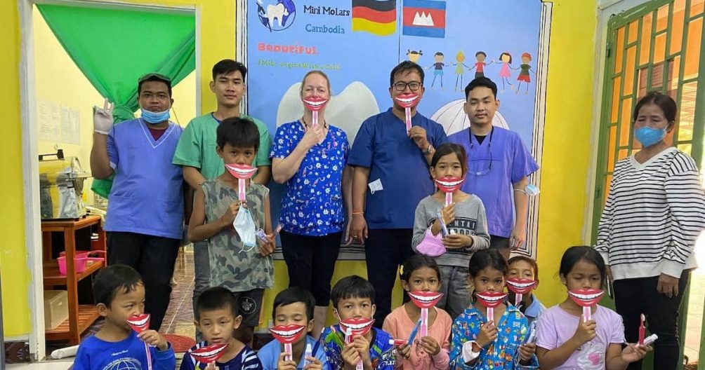 Mini Molars bietet Kindern aus Schulen und anderen Hilfsprojekten in Phnom Penh, Kambodscha zahnärztliche Versorgung.
