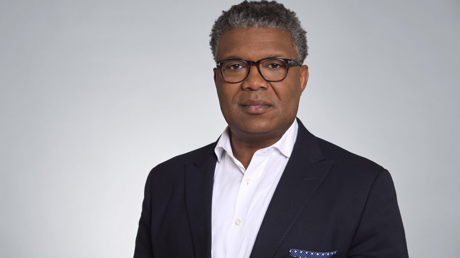 Frederick M. Lowery: Neuer Henry Schein-CEO